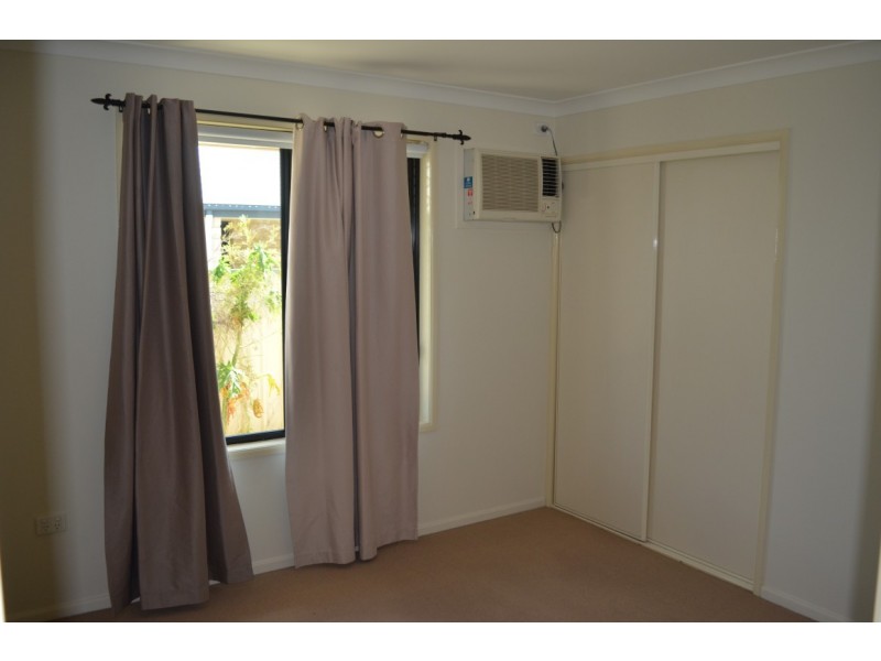 24 Dodd Drive, Emerald QLD 4720