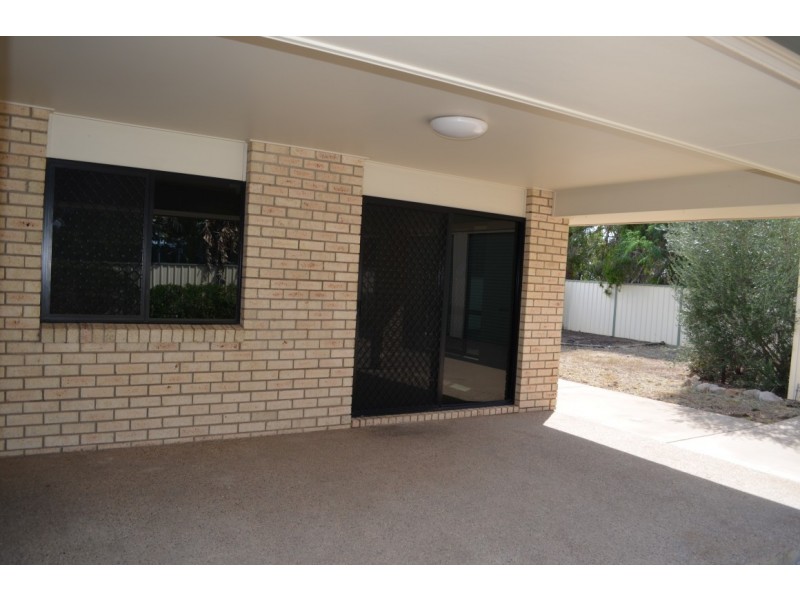 24 Dodd Drive, Emerald QLD 4720