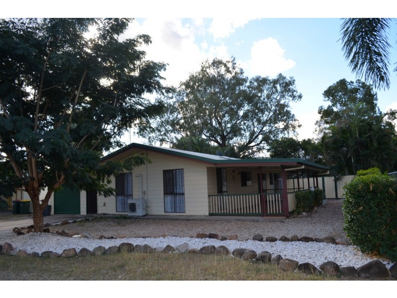 9 Suncross Place, Emerald QLD 4720