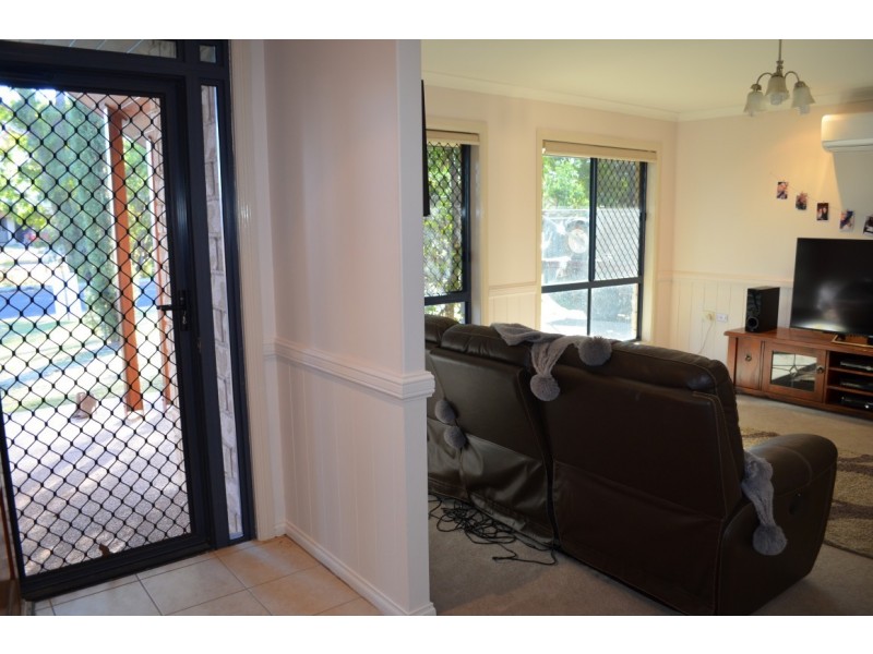 28 Park Avenue, Emerald QLD 4720