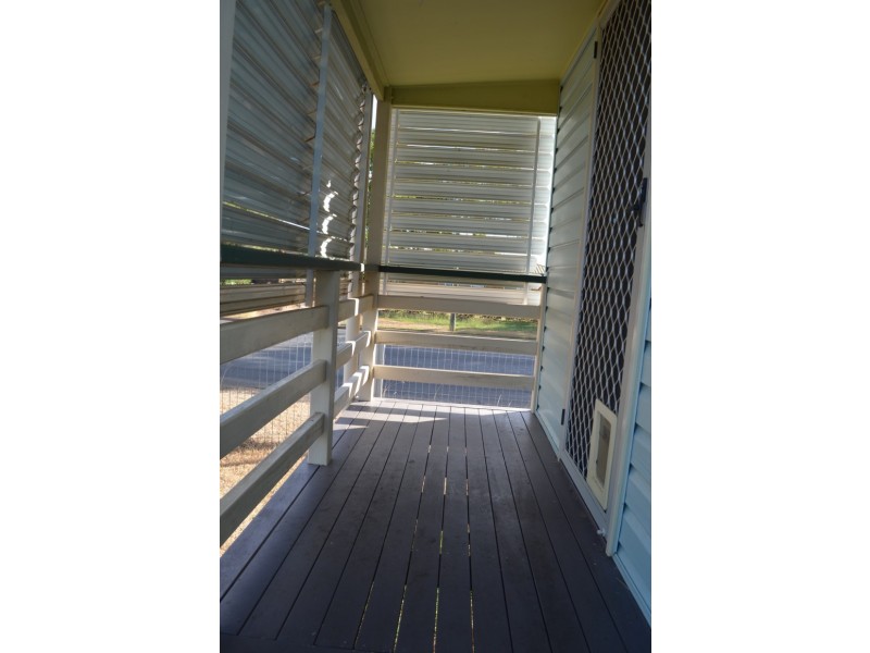 12 Little Street, Emerald QLD 4720