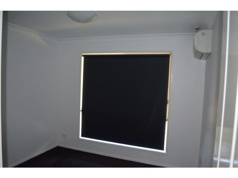 16 Akubra Drive, Emerald QLD 4720