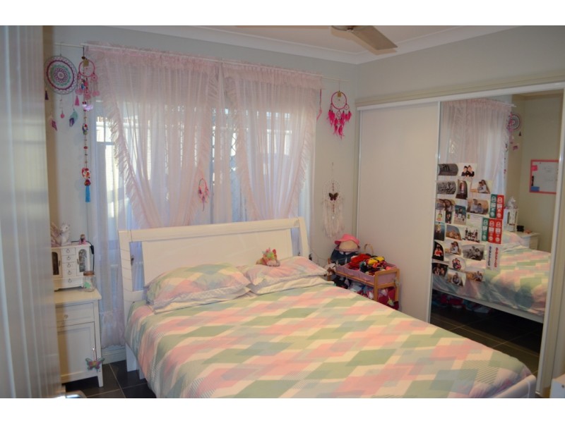 6 Brokenwood Street, Emerald QLD 4720