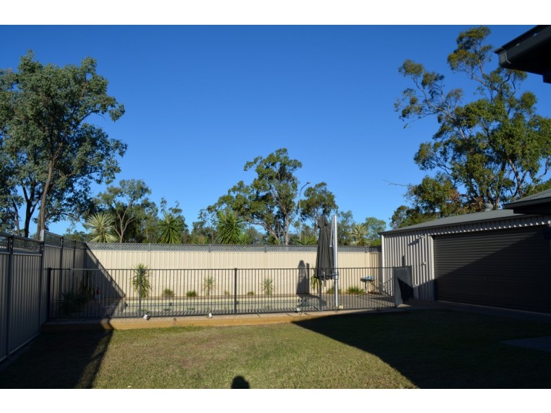 6 Brokenwood Street, Emerald QLD 4720