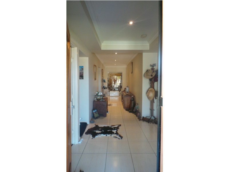 15 Saville Street, Emerald QLD 4720