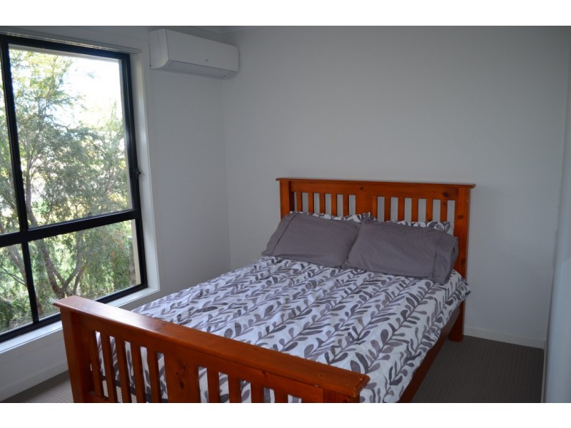 17 Jade Street, Emerald QLD 4720