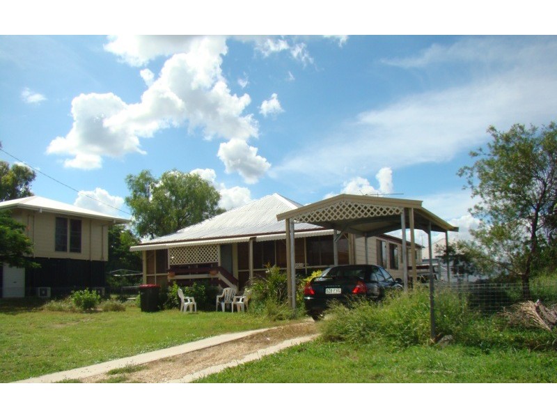 21 Conran Street, Capella QLD 4723