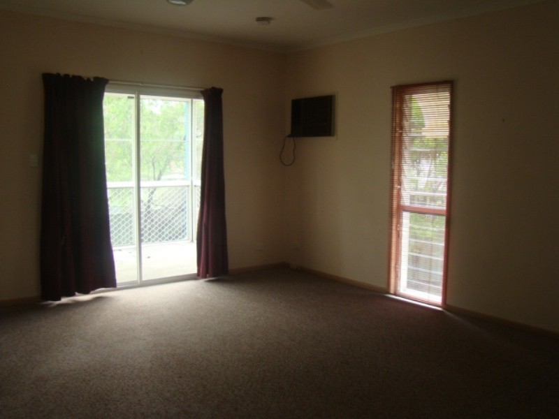 20 Roseanne Road, Emerald QLD 4720