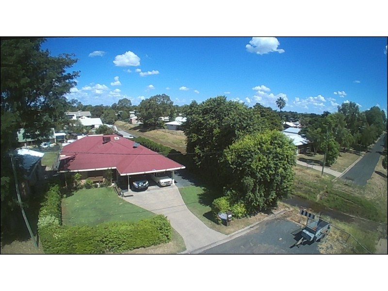 76 Braeside Road, Emerald QLD 4720