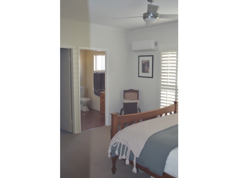 29 Quinn Street, Emerald QLD 4720