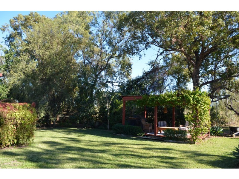 29 Quinn Street, Emerald QLD 4720