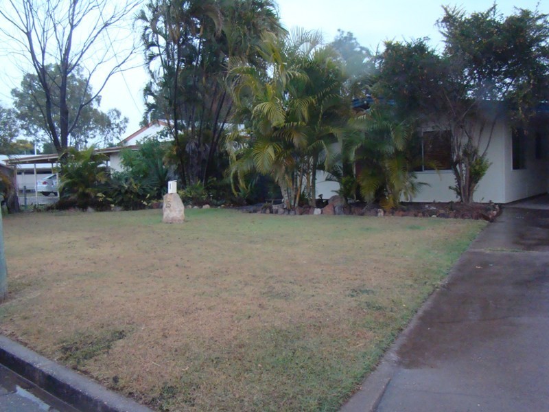 15 Sapphire Avenue, Emerald QLD 4720