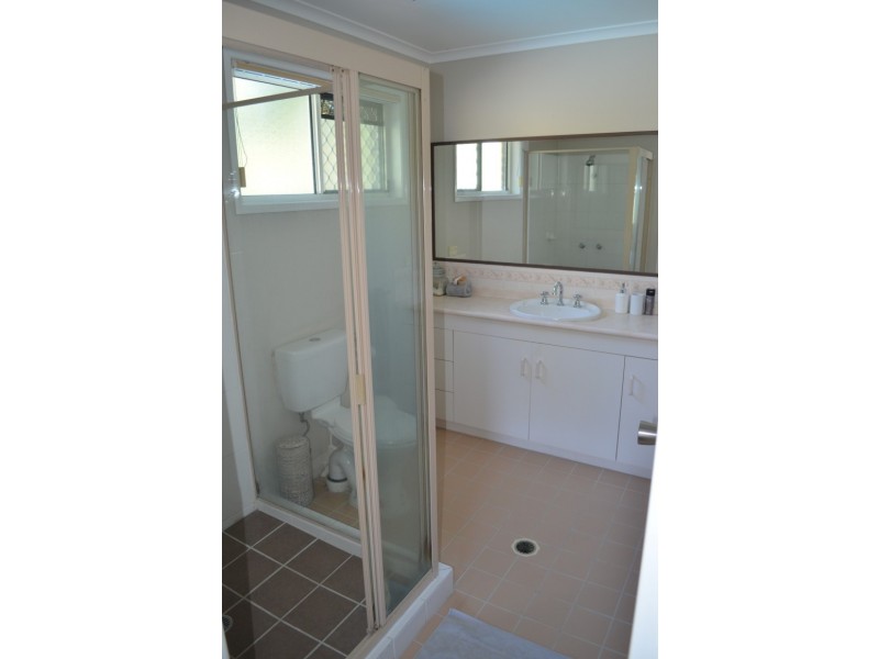 76 Park Avenue, Emerald QLD 4720