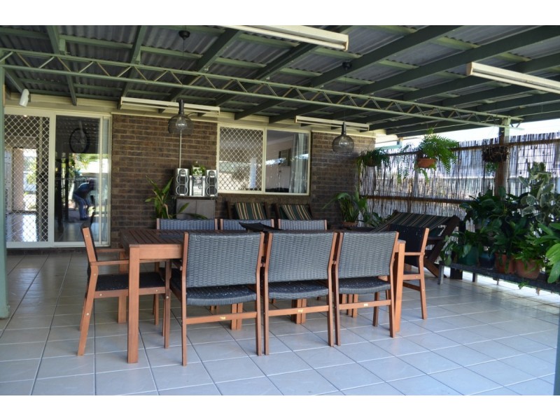 76 Park Avenue, Emerald QLD 4720