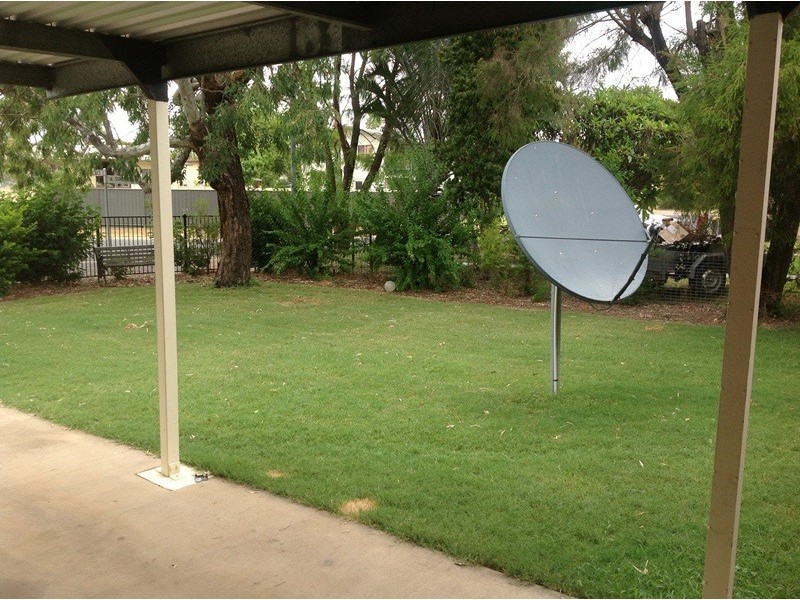 13A Suncross Place, Emerald QLD 4720
