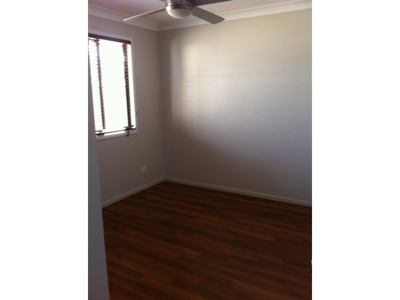 2/6 Burn Street, Capella QLD 4723