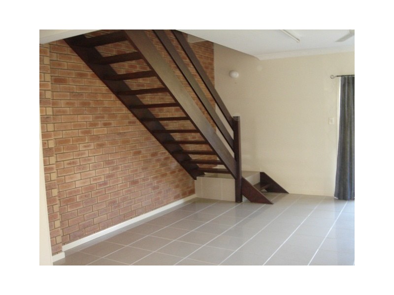 U8-145 Egerton Street, Emerald QLD 4720