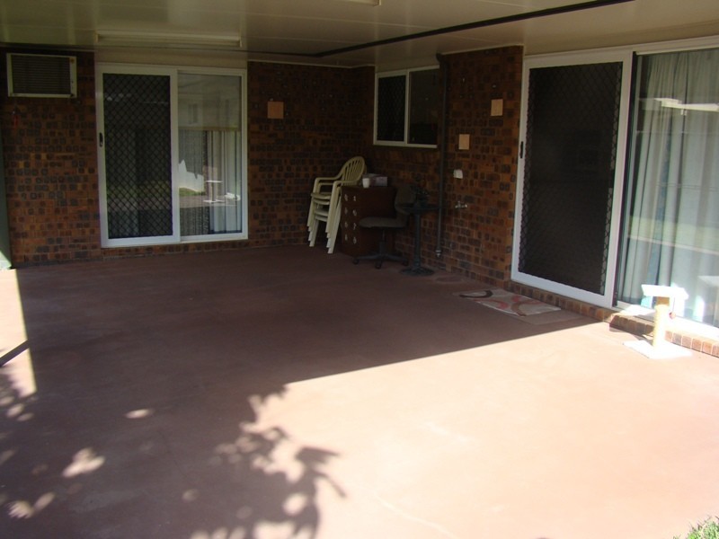 13 Barry Street, Emerald QLD 4720