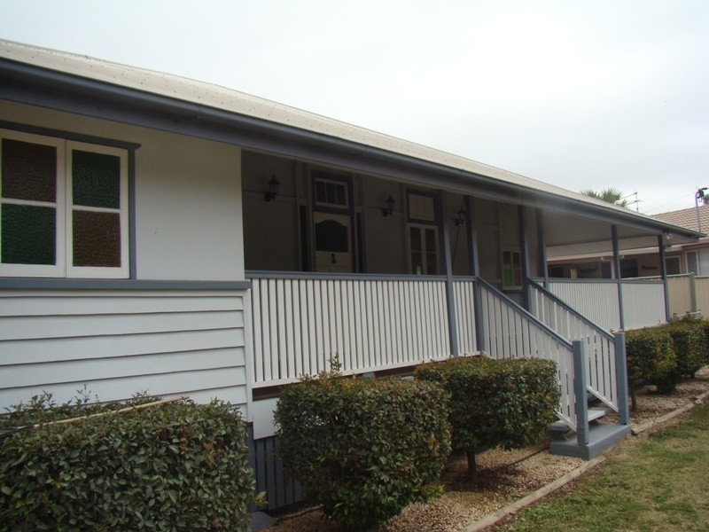 26 Riverview Street, Emerald QLD 4720