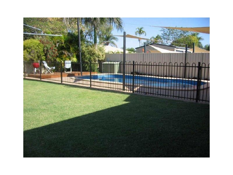 3 Louisa Court, Emerald QLD 4720