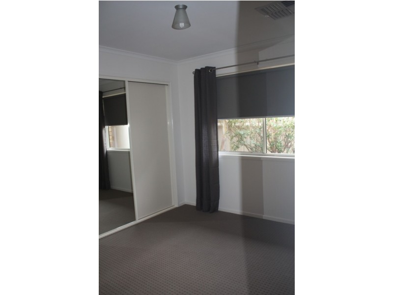 3 Louisa Court, Emerald QLD 4720