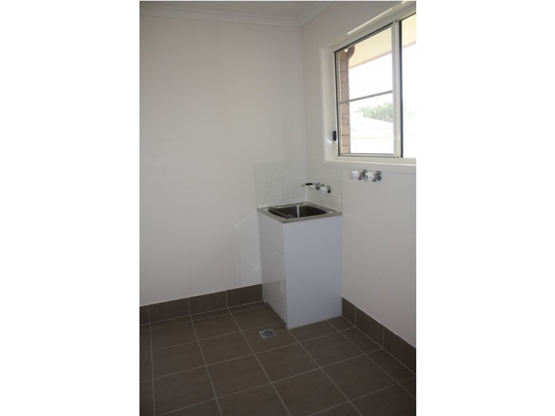 3 Louisa Court, Emerald QLD 4720