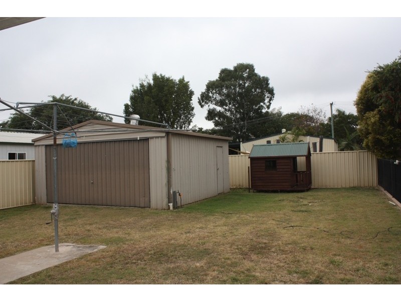 3 Louisa Court, Emerald QLD 4720