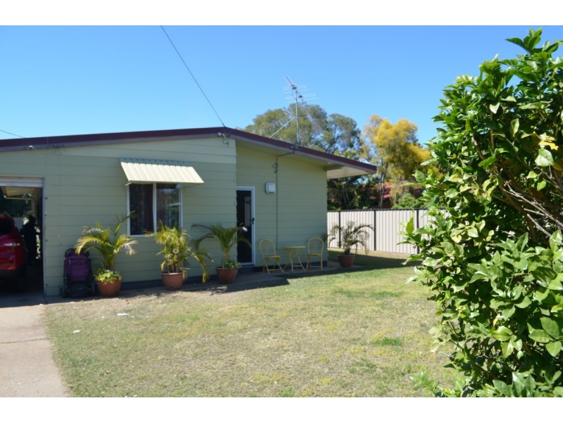 16 Garnet Street, Emerald QLD 4720