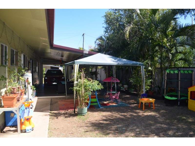 16 Garnet Street, Emerald QLD 4720