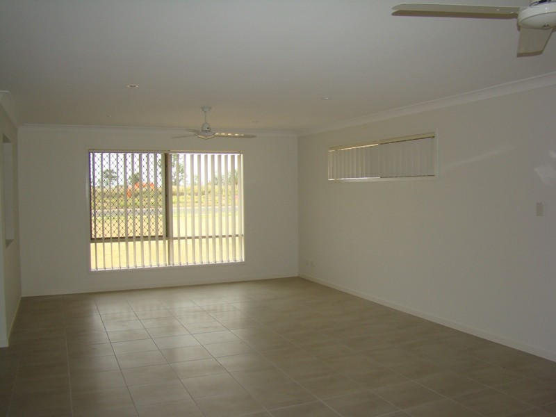 11 Rivergum Street, Emerald QLD 4720