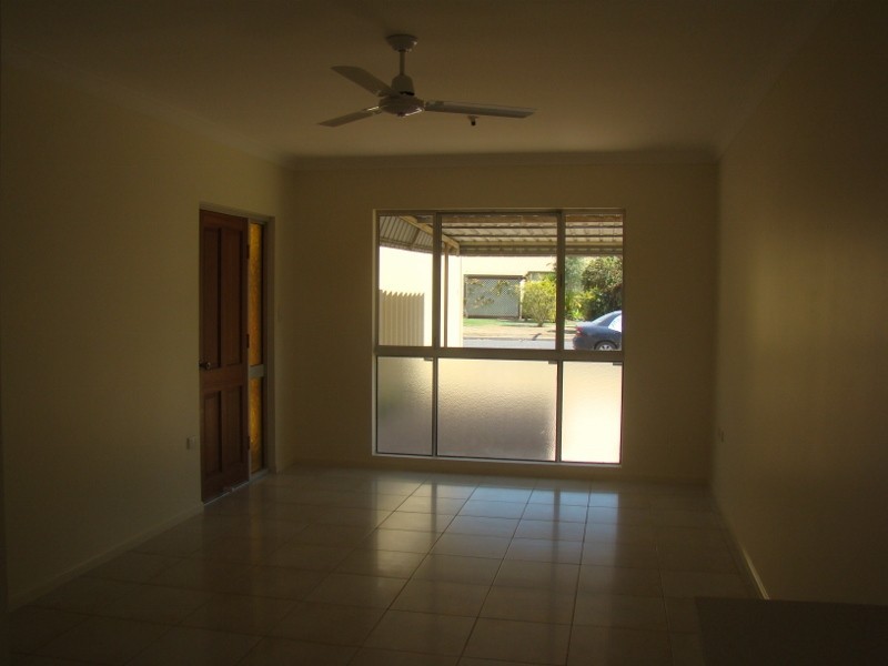 U3/2 Expellor Court, Emerald QLD 4720
