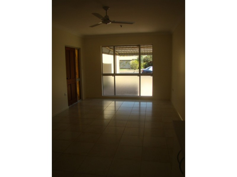 U3/2 Expellor Court, Emerald QLD 4720