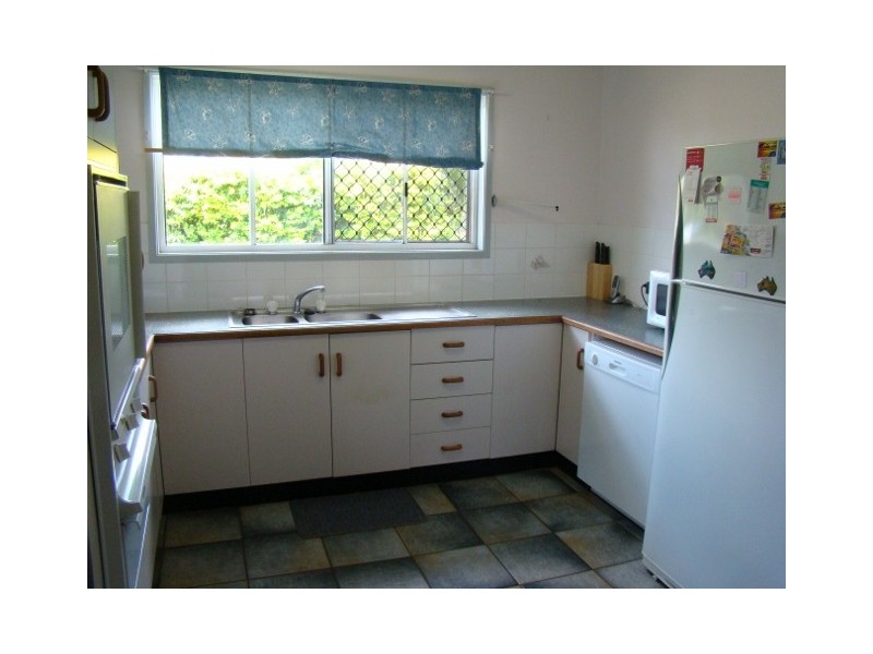 32 White Street, Emerald QLD 4720