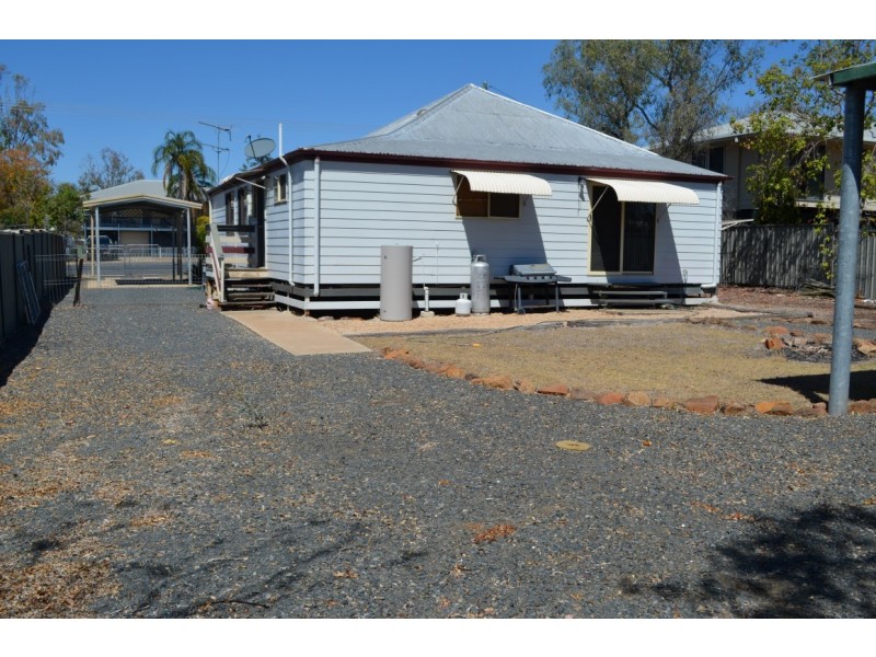 21 Conran Street, Capella QLD 4723