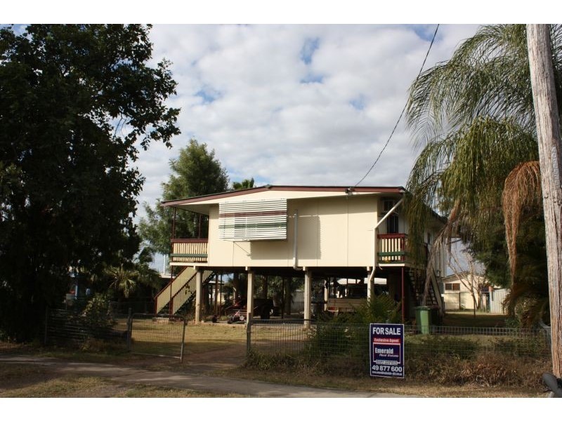 3 Huntley Street, Capella QLD 4723