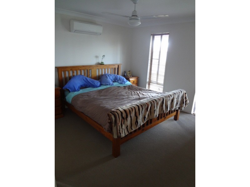 26 Desgrand Street, Emerald QLD 4720