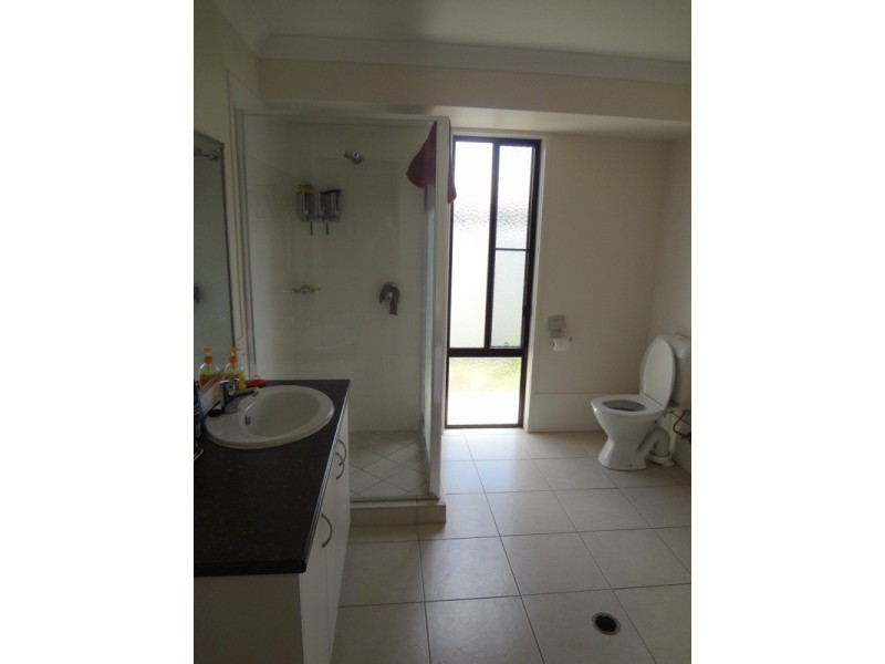 26 Desgrand Street, Emerald QLD 4720
