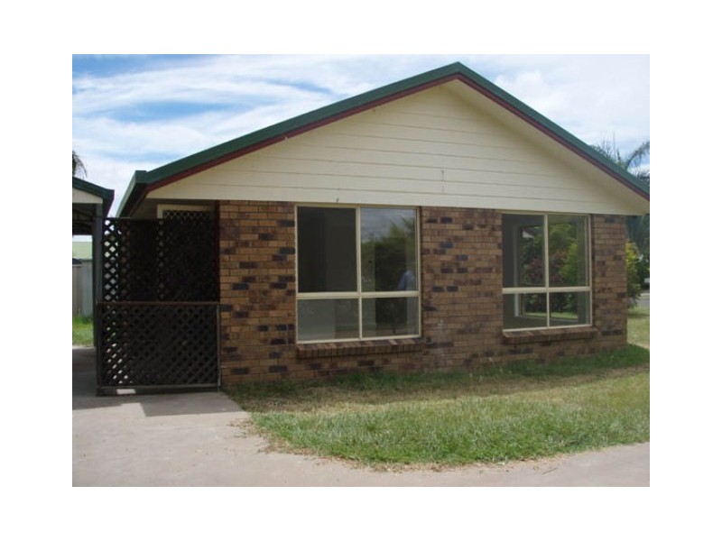 6 Boland Place, Emerald QLD 4720