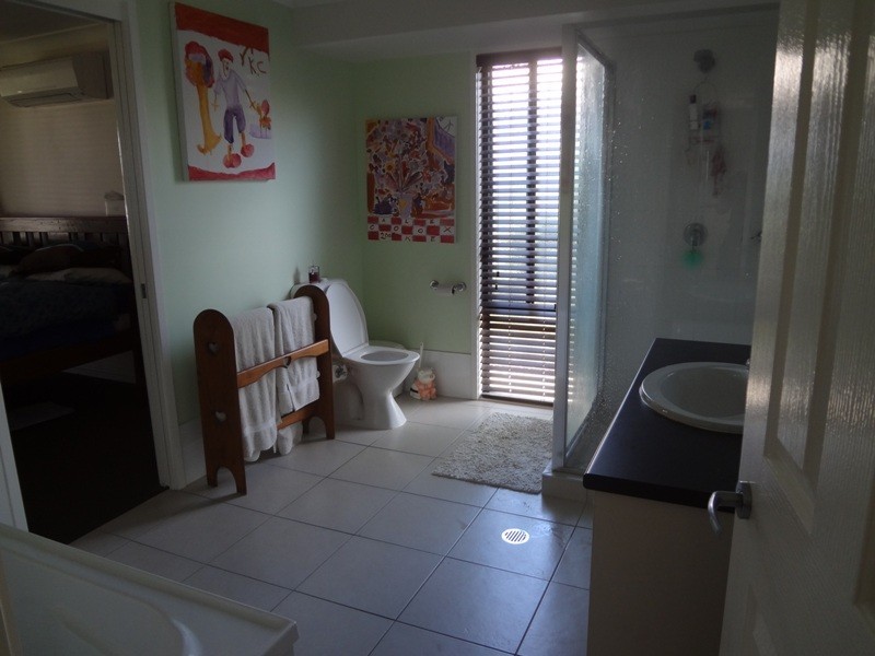 22 Desgrand Street, Emerald QLD 4720