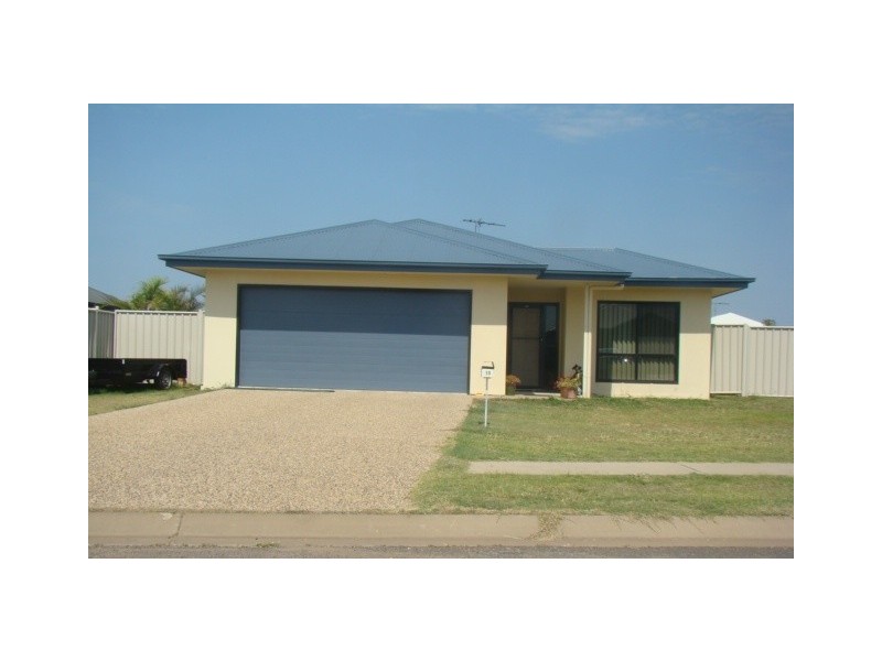 15 Rogers Street, Emerald QLD 4720