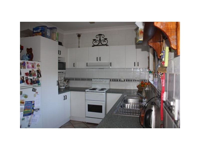 14 Roseanne Road, Emerald QLD 4720