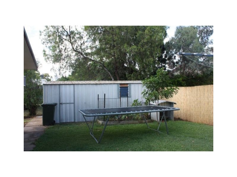 14 Roseanne Road, Emerald QLD 4720