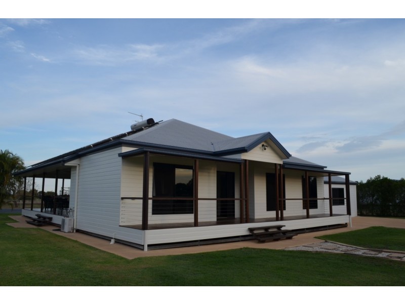 44 Edgewood Drive, Emerald QLD 4720