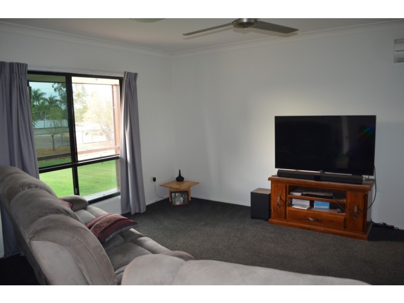 44 Edgewood Drive, Emerald QLD 4720