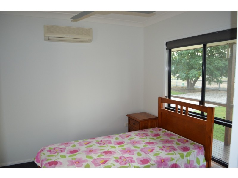 44 Edgewood Drive, Emerald QLD 4720