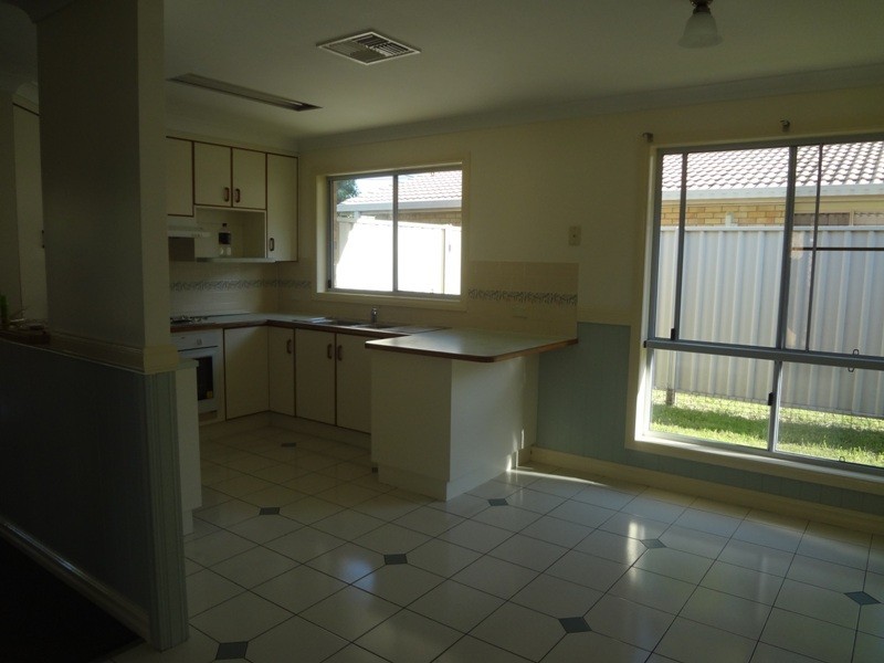 42 Bonython Drive, Emerald QLD 4720