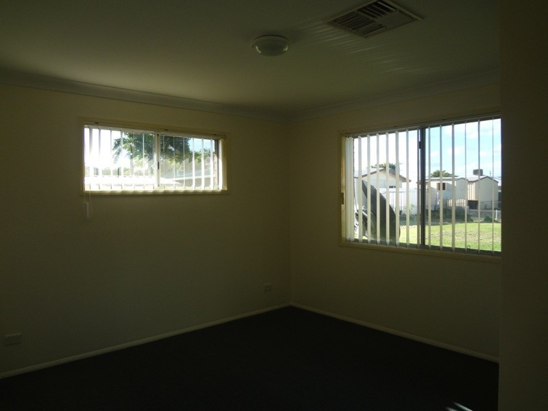 42 Bonython Drive, Emerald QLD 4720