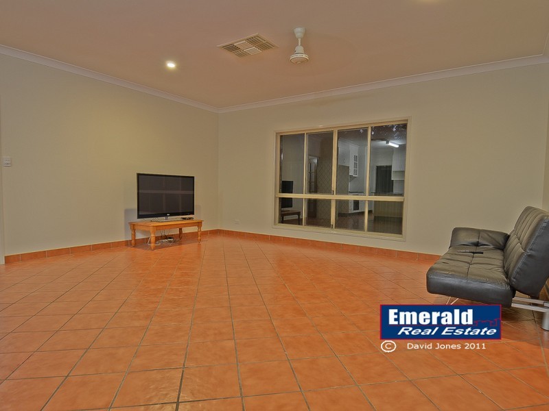 5 Tineele Place, Emerald QLD 4720