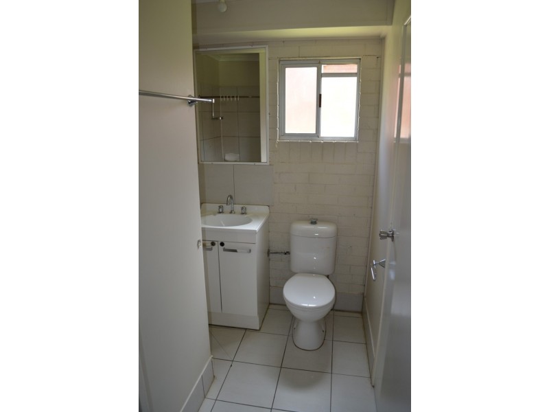 12 Burns Street, Emerald QLD 4720