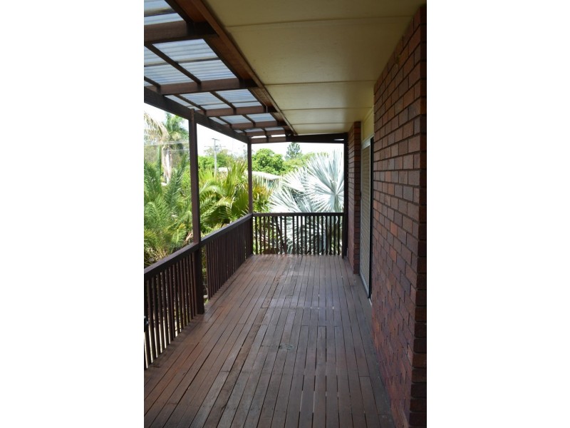 12 Burns Street, Emerald QLD 4720